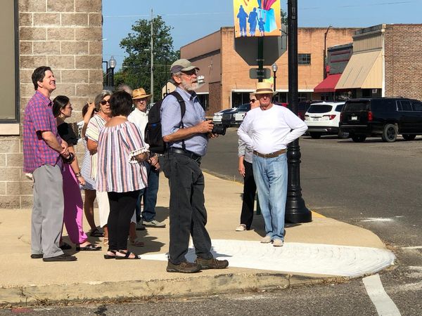 Artists Meet with Public on Proposed Art Project