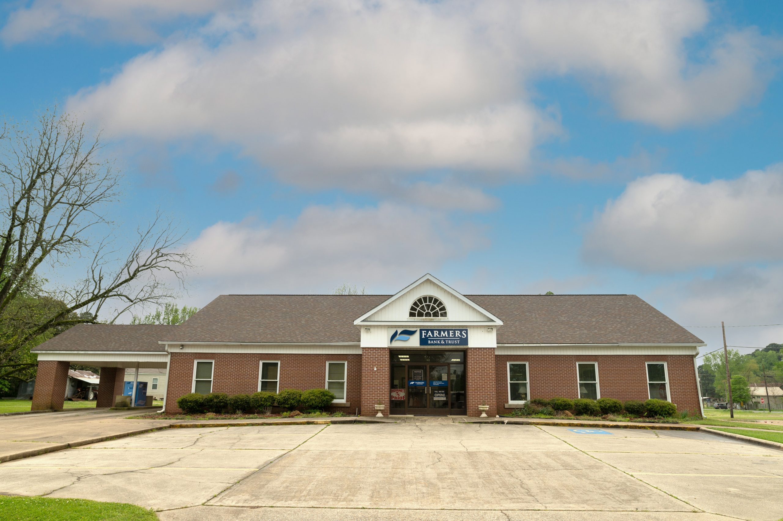 Farmers Bank & Trust Announces Plans for Blevins, Arkansas Location