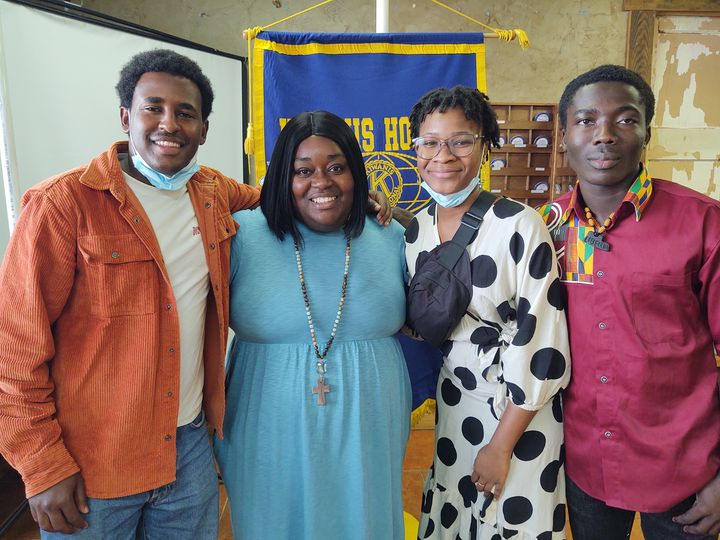 Hope Kiwanis Hears From Local Exchange Students