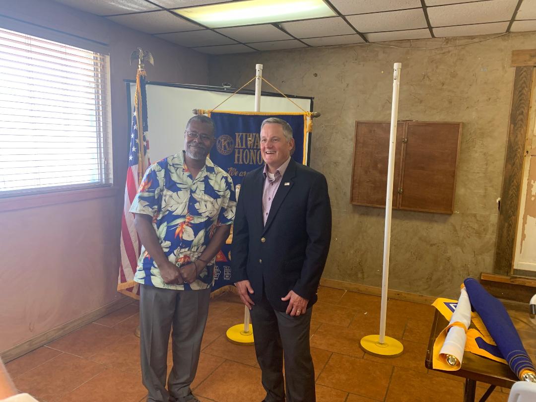 Congressman Bruce Westerman Speaks To Hope Kiwanis