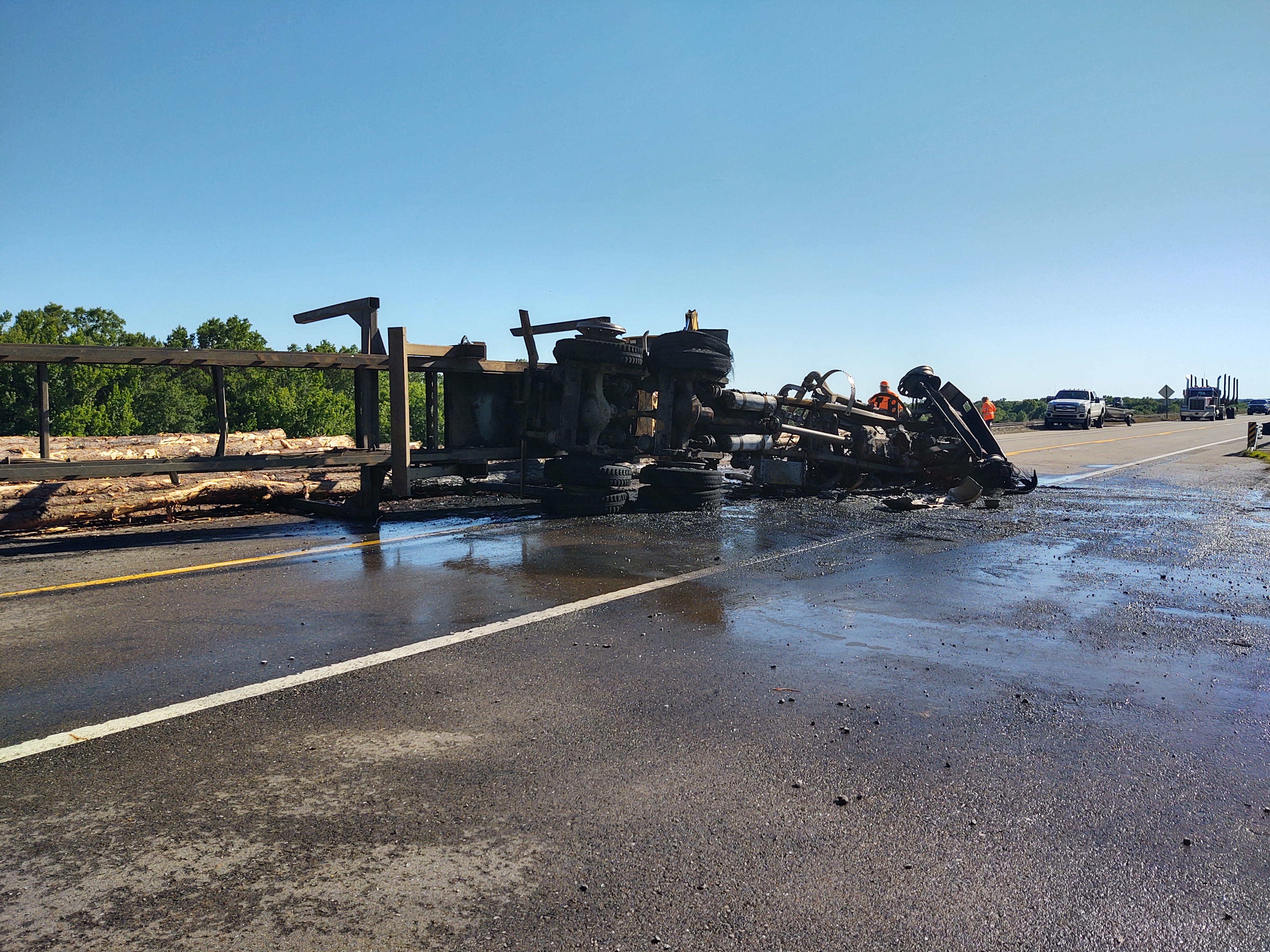 Truck Accident On Highway 32 On Millwood Dam