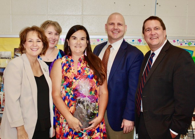 ROBBINS RECOGNIZED AS A HIGH-IMPACT TEACHER! | Hope Prescott