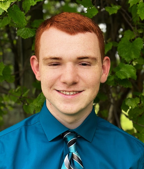 Hammond earns Chancellor’s Scholarship