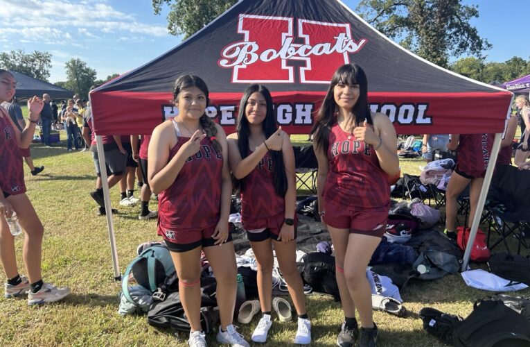 Hope Cross Country teams compete