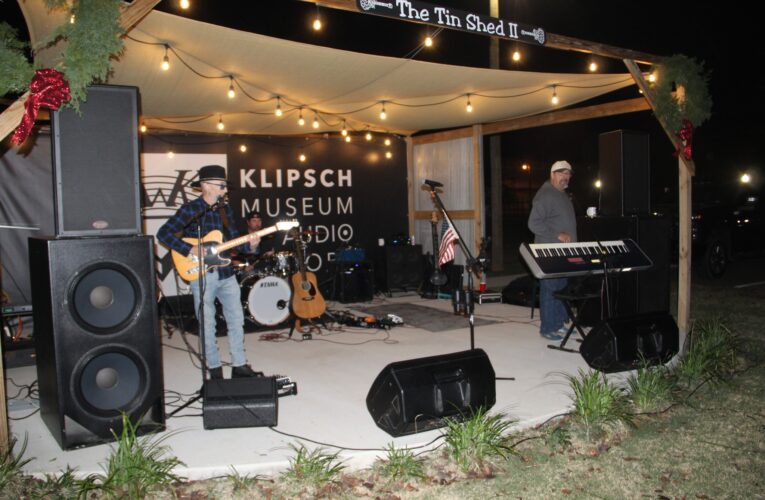 Klipsch Museum Holds Fall Fundraiser