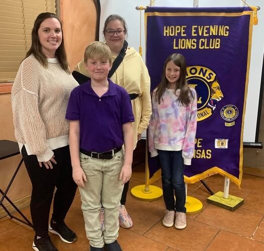 EAST students present at Hope Evening Lions Club