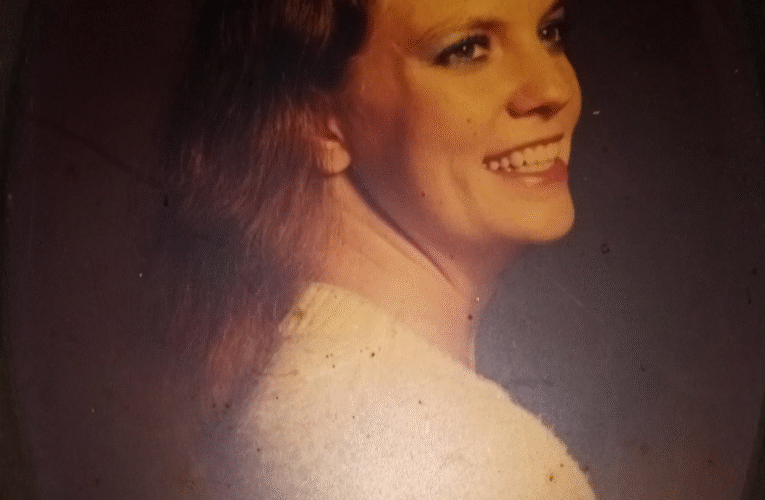 Penny Irene Glass Almond