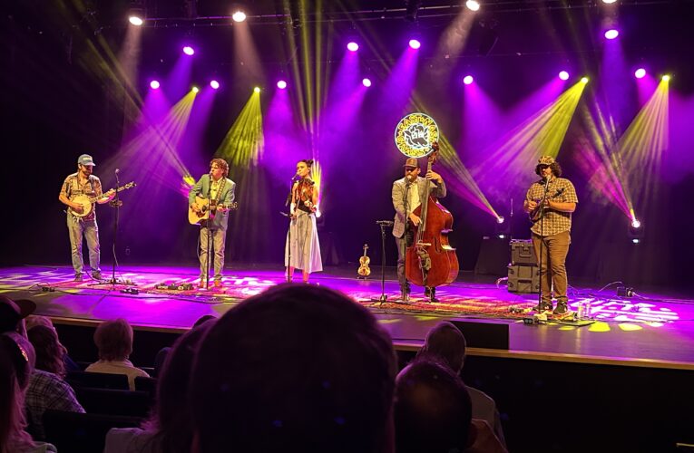 East Nash Grass makes return visit to Hempstead Hall