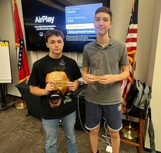 Nevada students sweep chess tournament