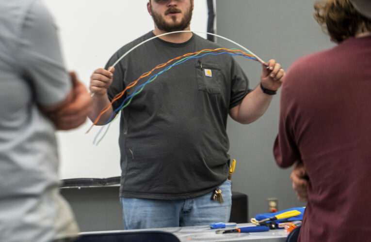 Final week to register: Fiber optic technician training at UA Hope-Texarkana starts November 10