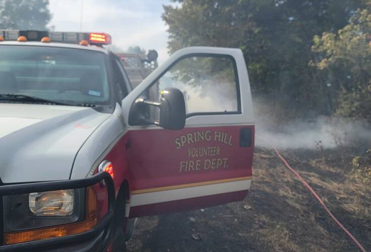 Firefighters’ extinguish series of grass fires