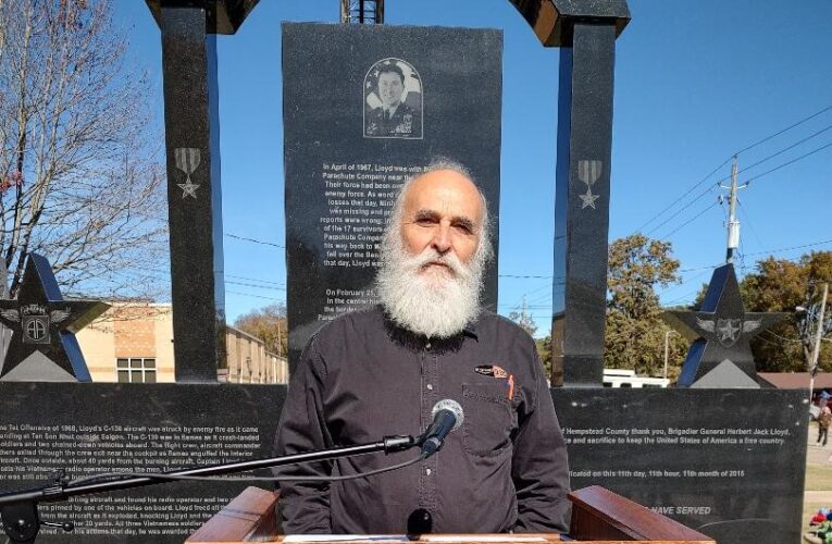 More Veterans Day photos in Hope