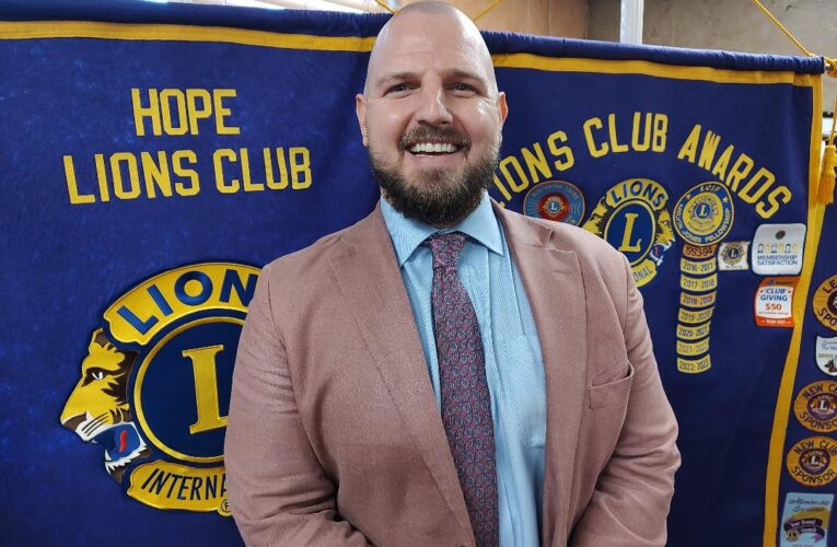 Hope Lions Hear from Hope Schools Superintendent Dr. Jonathan Crossley